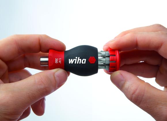 Magnetyczny Wkrętak z magazynkiem bitów płaski, Phillips z 6 bitami, Stubby, 1/4 Wiha (33736)