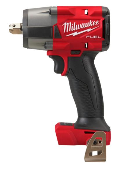 Klucz udarowy 1/2 o średnim momencie obrotowym Milwaukee M18 FMTIW2P12-0X (4933478452)