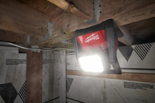 Lampa akumulatorowy 18v M18HOAL-0 (4933478118)