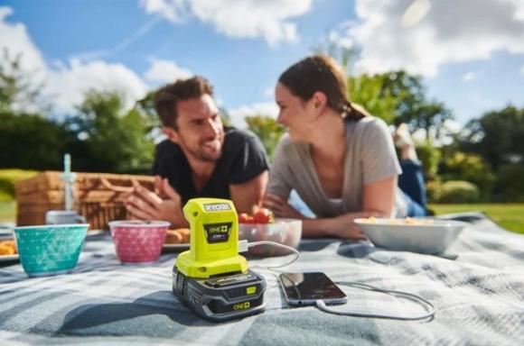 Adapter bezprzewodowy Ryobi R18 USB-0 ONE+ (5133004381)