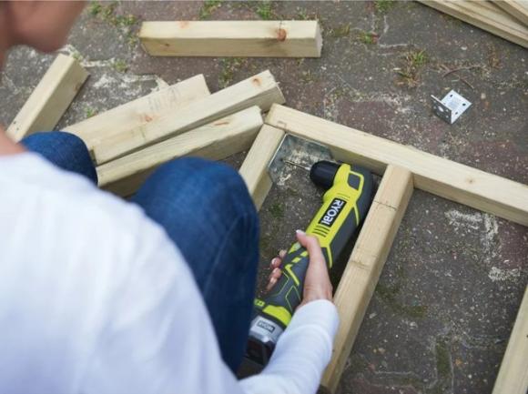 Wiertarka kątowa 18V RAD1801M Ryobi (5133001166)